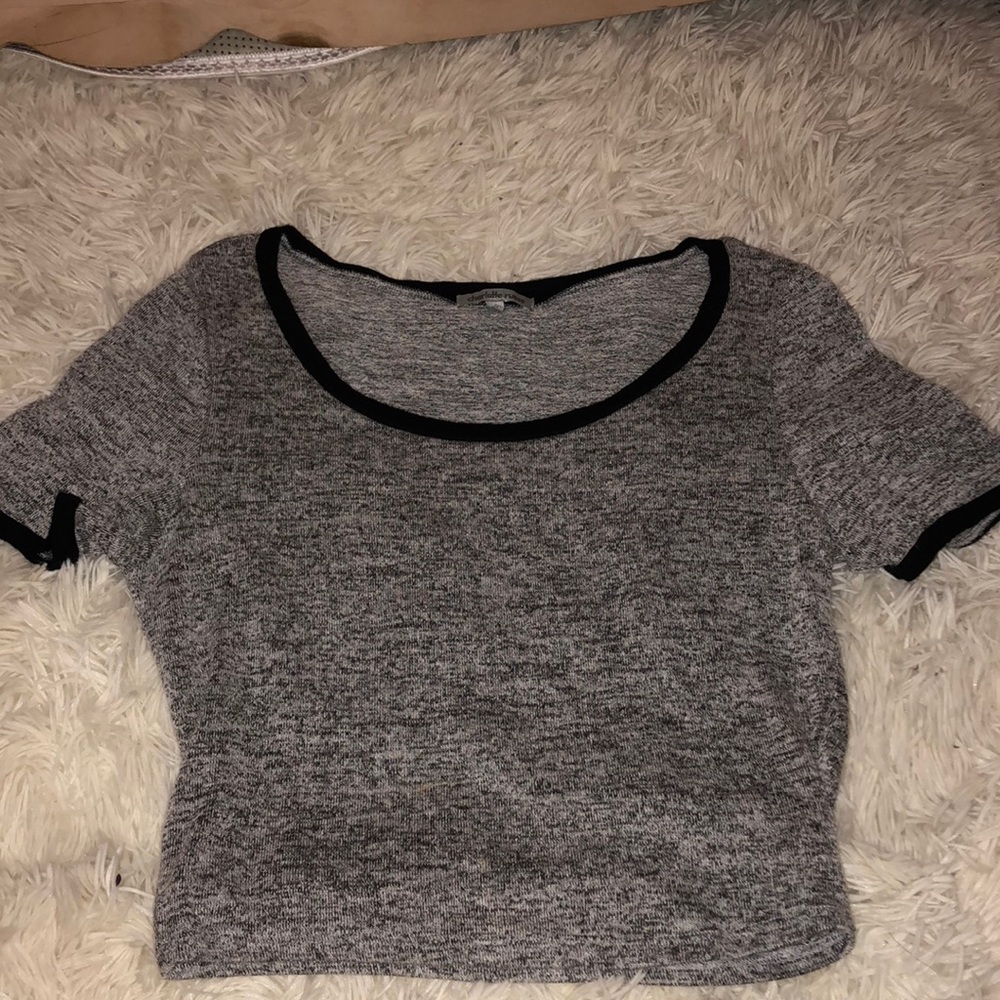 Grey crop top